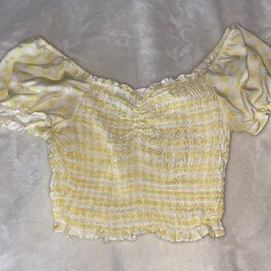 Yellow pleaded cinched Crop Top